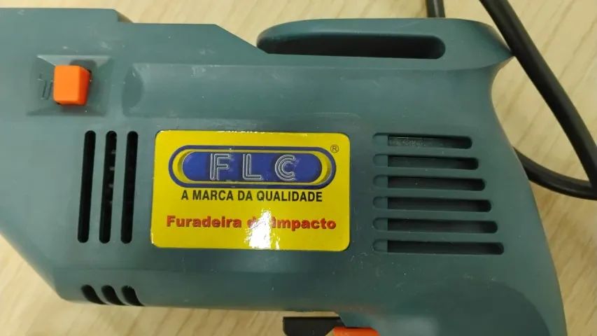 Furadeira444757686386708481