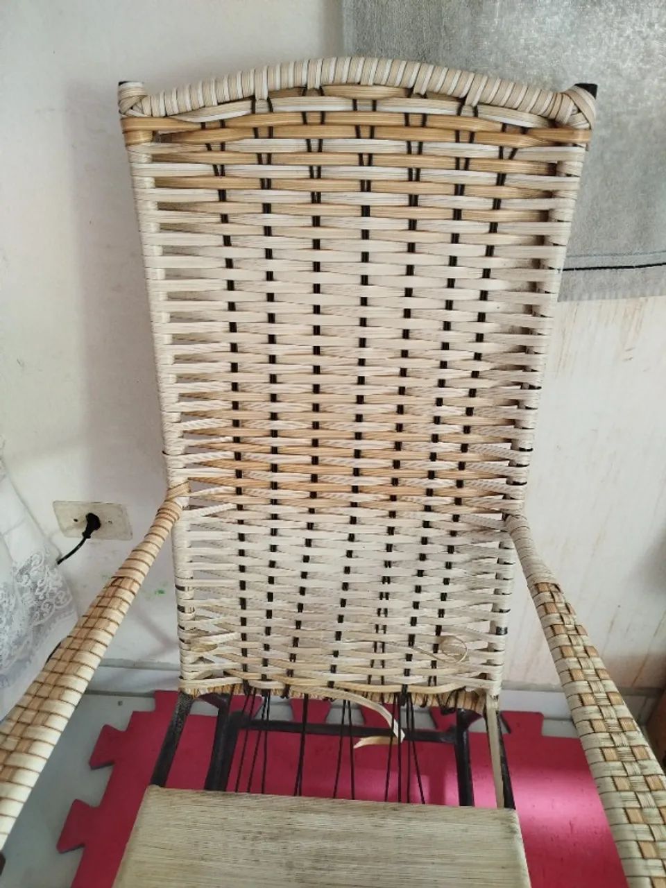 Cadeira de balanço  - Foto 3