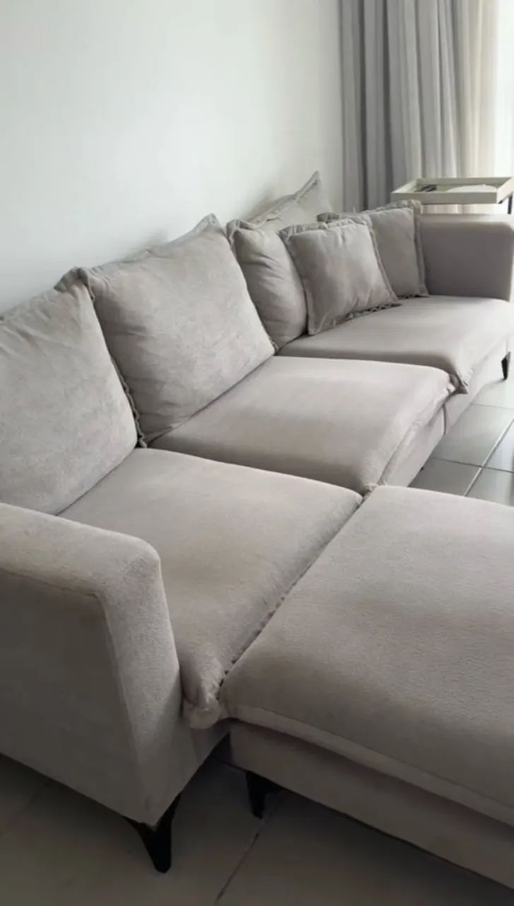 SOFÁ PARA 4 PESSOAS COM CHAISE - Foto 2