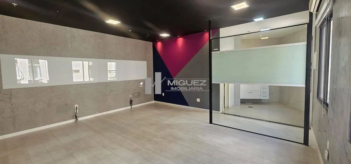 Aluga-se sala comercial, Avenida Rio Branco, 66m² - Foto 2