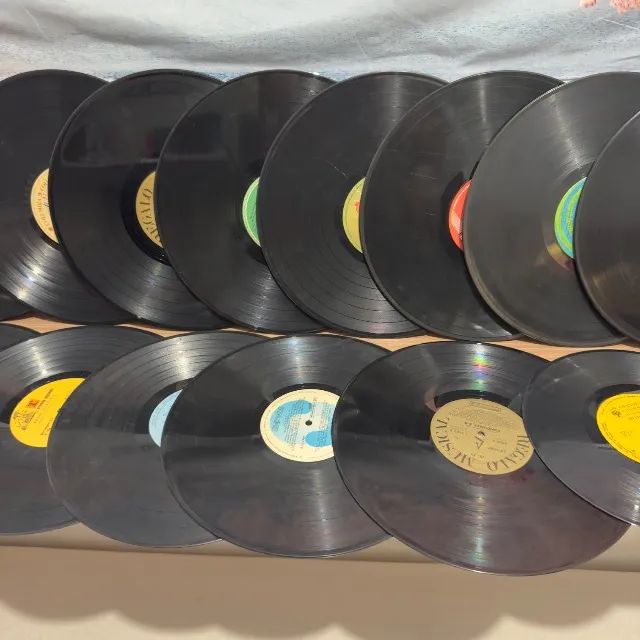 14 Disco de Vinil Aleatorios / LP decorativos  - Foto 4