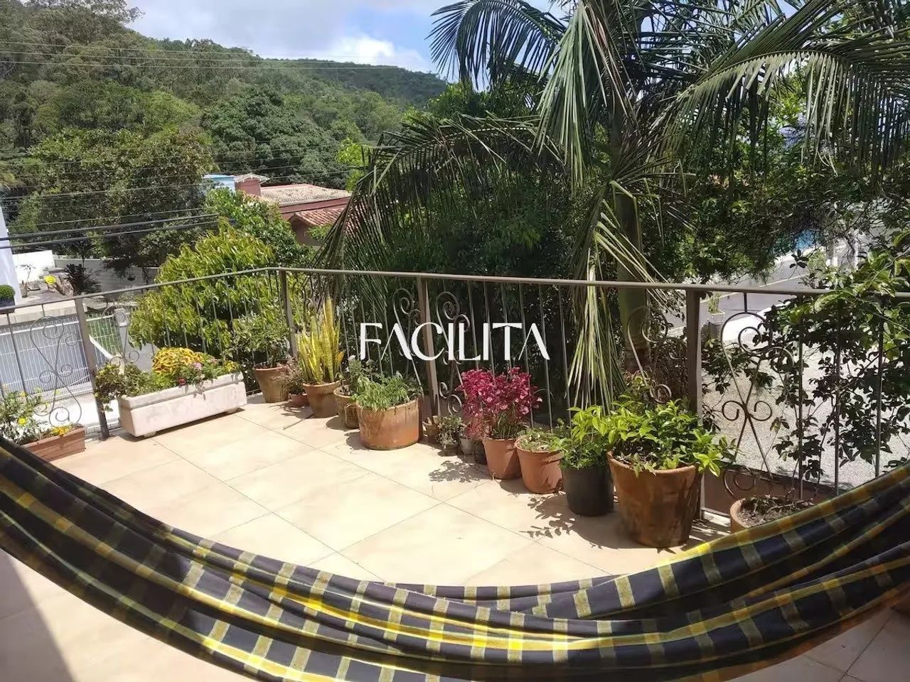 Casa com 3 quartos no bairro Sambaqui, Florianópolis - Foto 4