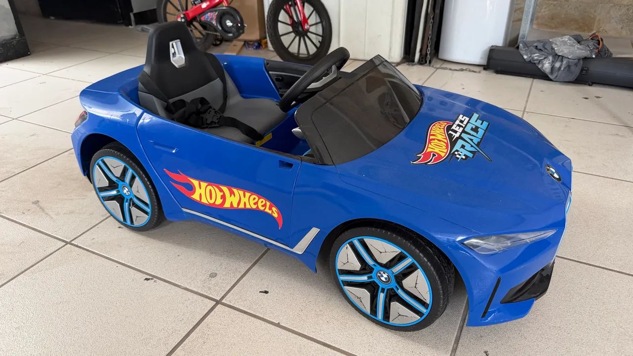 Mini carro bmw
