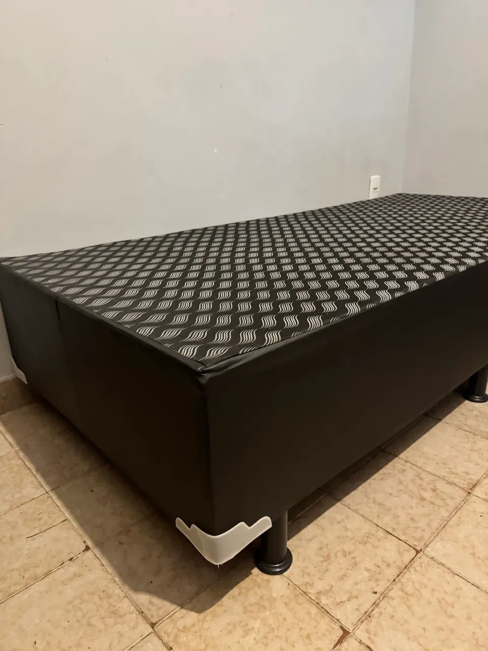 Base de cama Solteiro Nova