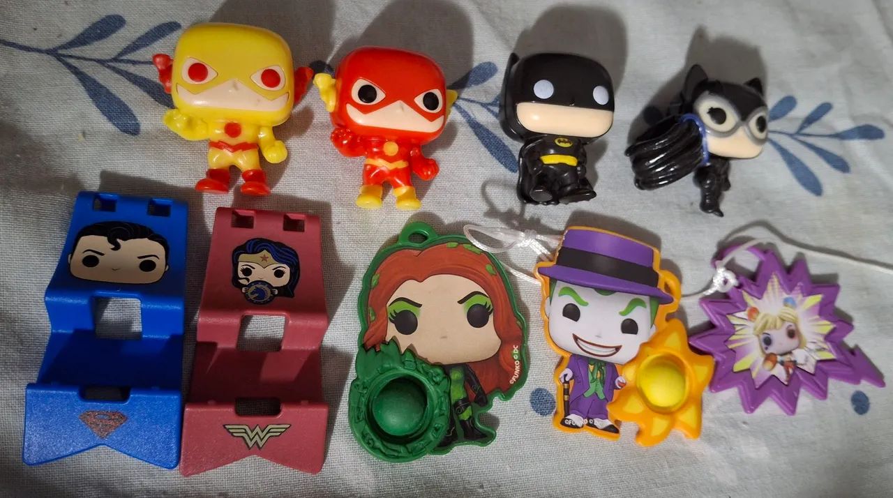 Mini Funkos Heroes DC Kinder Joy