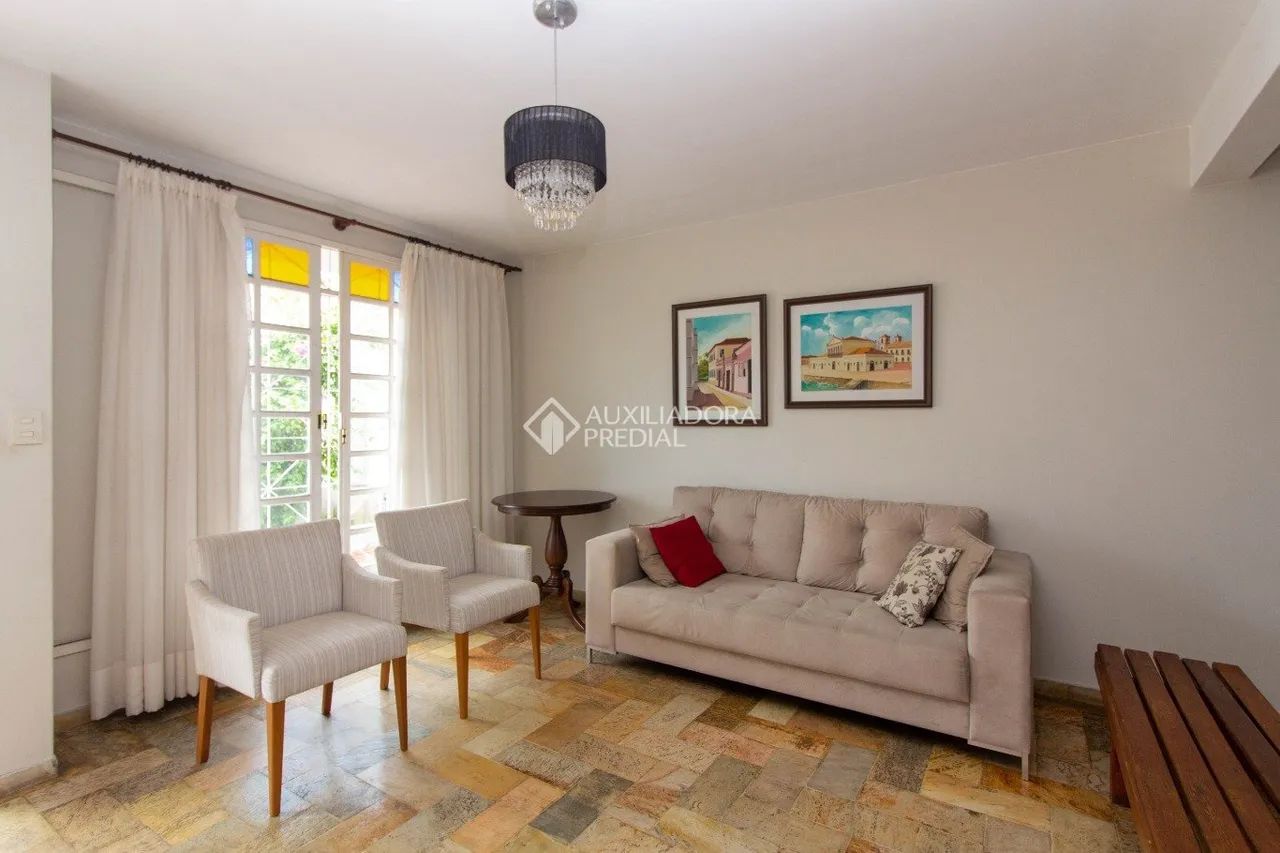 Casa à venda: 4 quartos com 2 suítes no Centro de Florianópolis/SC - Foto 2