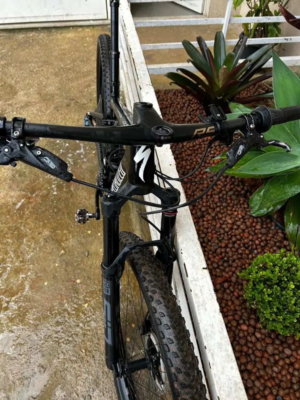 BICICLETA SPECIALIZED  - Foto 5