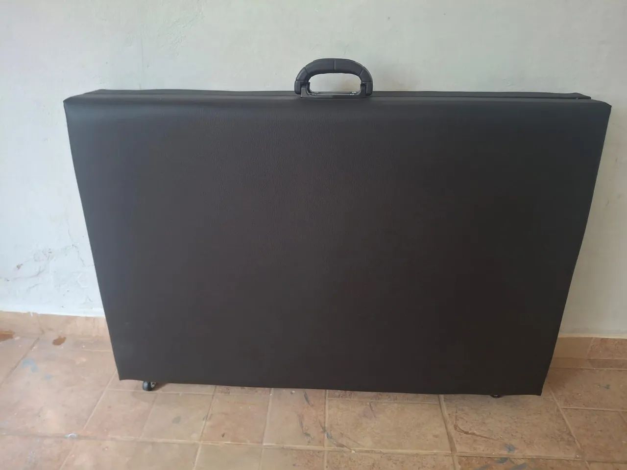Vendo uma maca de estética  - Foto 2