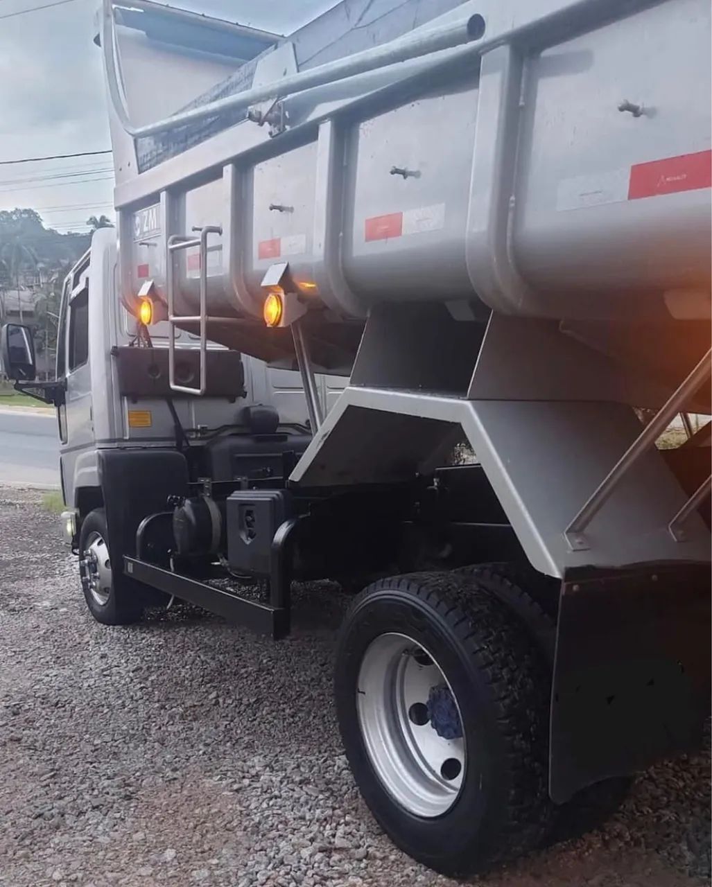 Ford cargo 815e/caçamba/2011 - Foto 6