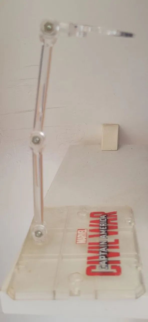 Suporte para bonecos 