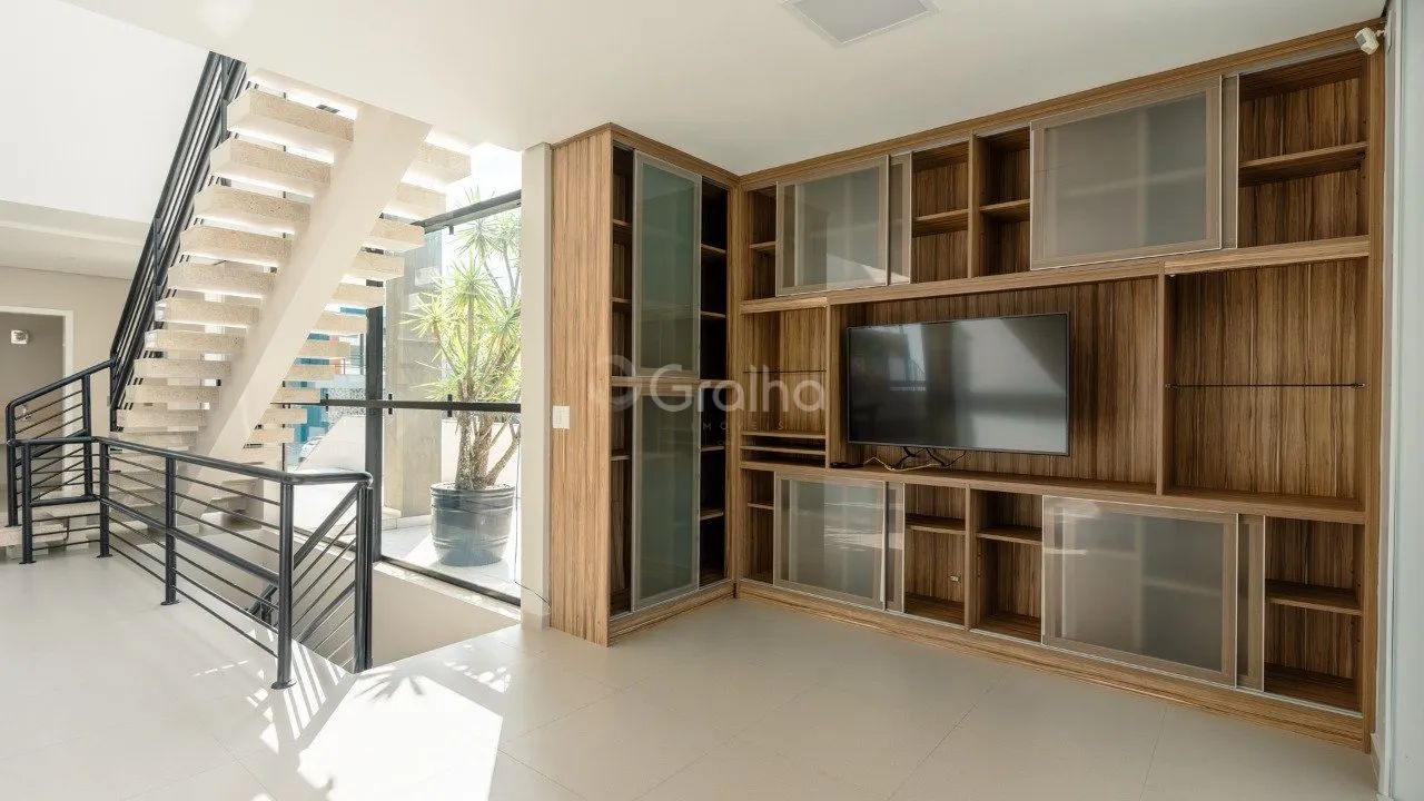 Casa de 342,88m² com 5 quartos sendo 3 suítes no Morro das Pedras - Foto 5