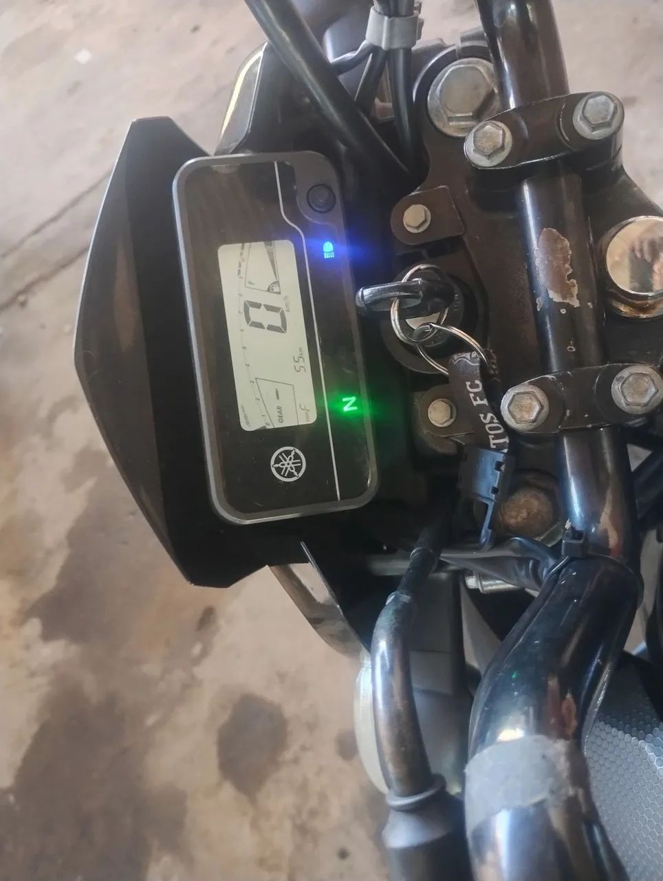 Moto alienada - Foto 3
