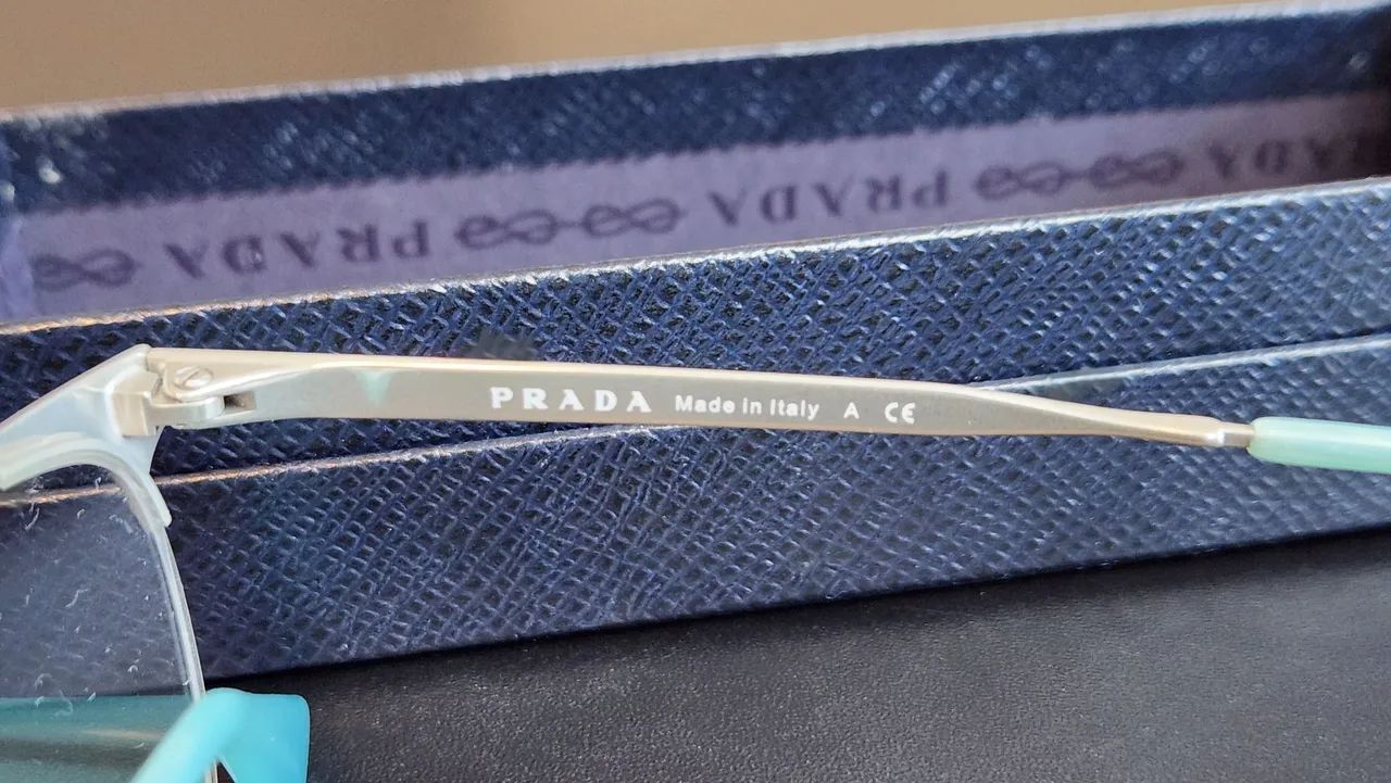 Óculos Prada modelo VPR 65Q original NOVO - Foto 4