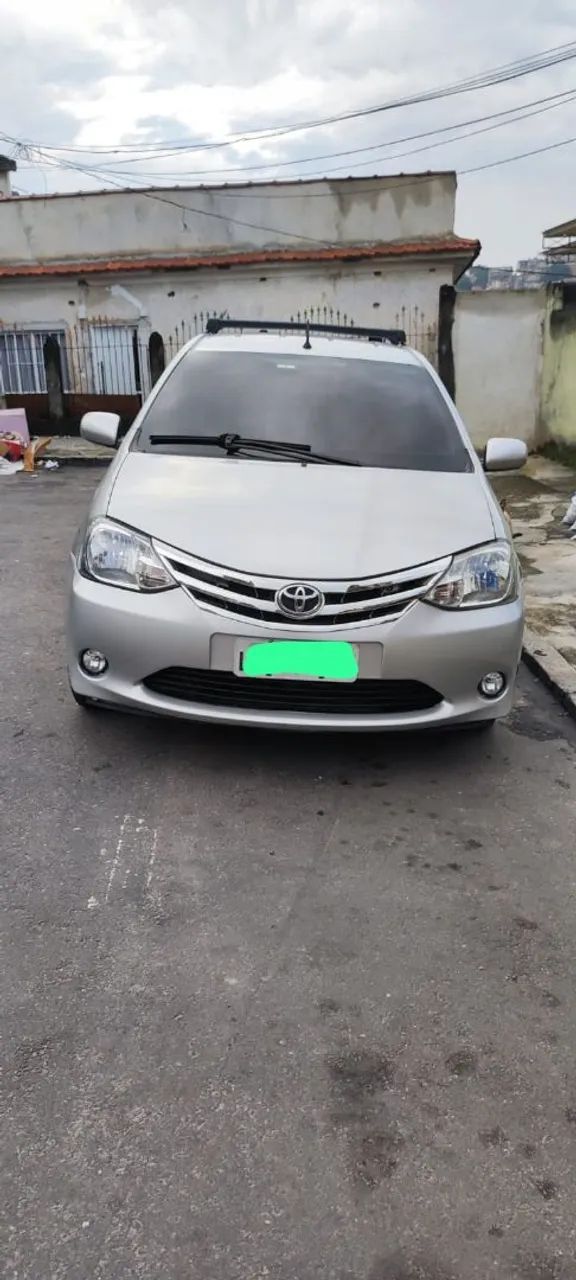 Toyota Etios ETIOS XS 1.3 Flex 16V 5p Mec. 2013