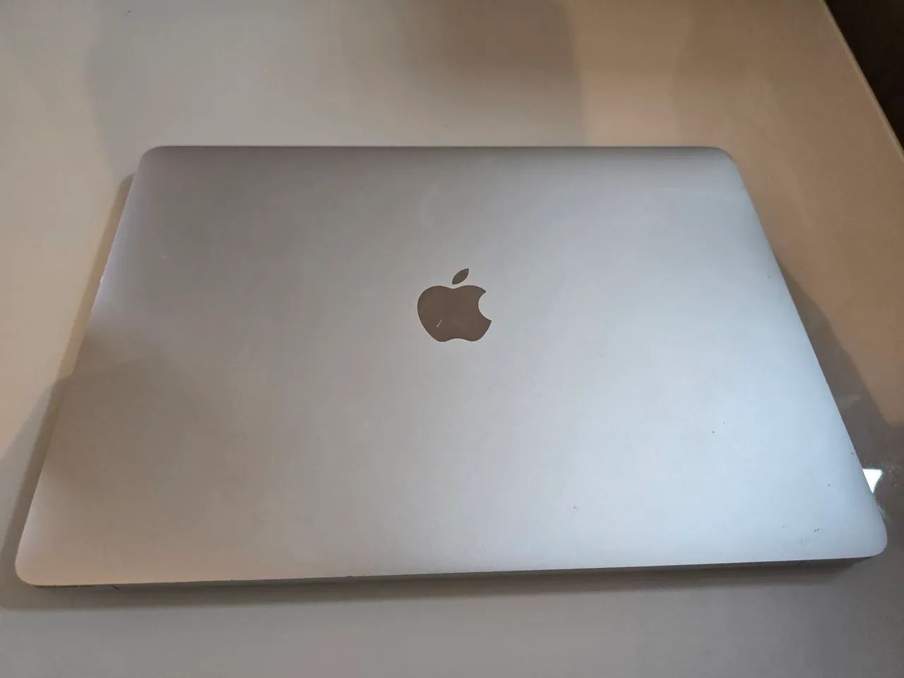 MacBook Pro 13インチ 2017年 8GB 256GB シルバー MacBook Pro (13 polegadas, 2017, duas portas Thunderbolt 3