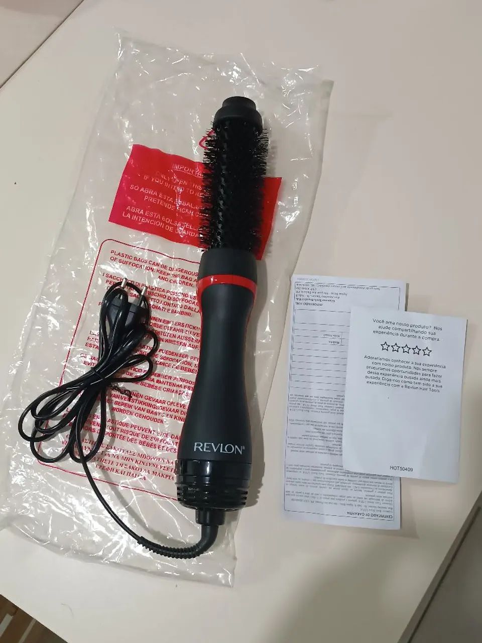 Escova secadora e alisadora Revlon  - Foto 2