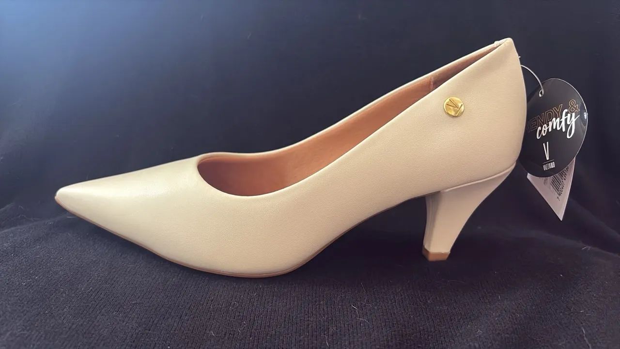 SAPATOS NÚMERO 35 VIZZANO,BEIRA RIO E MOLECA  - Foto 5