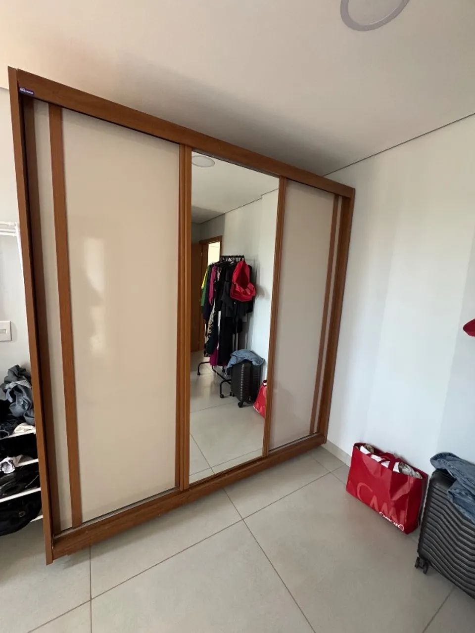 Guarda roupa