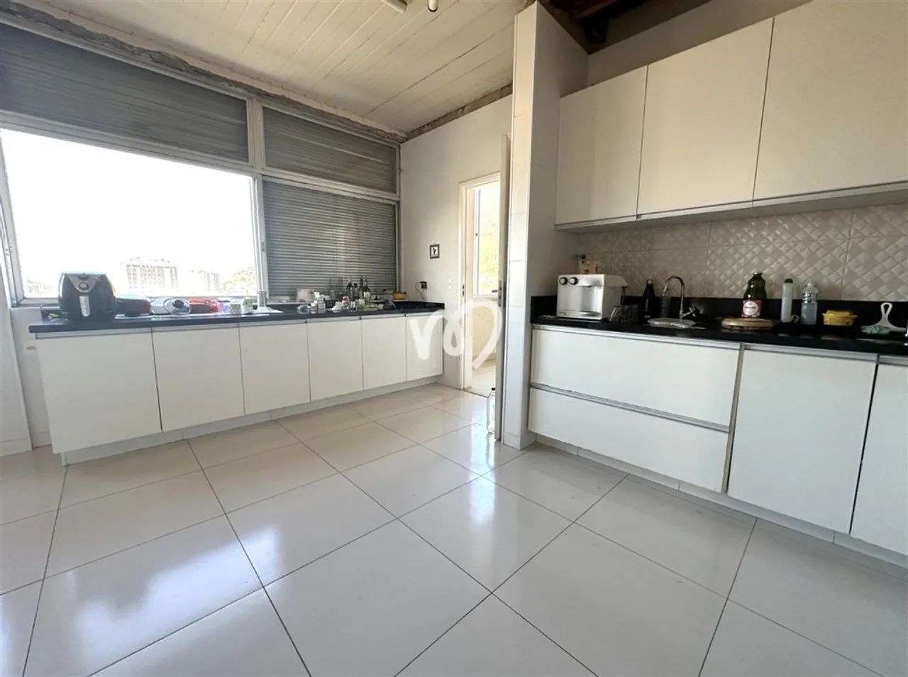 Apartamento 4 quartos, sendo 2 suítes - Foto 4