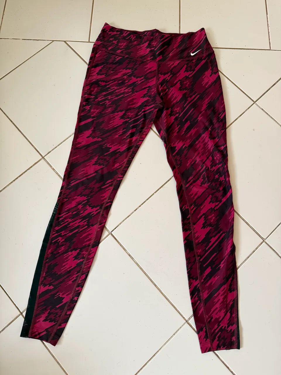 Calça de Academia Nike Original Feminina P/M