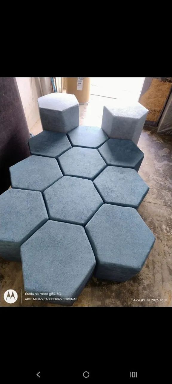 Puffs sextavado 45 x 55 largura x 48 altura  - Foto 2