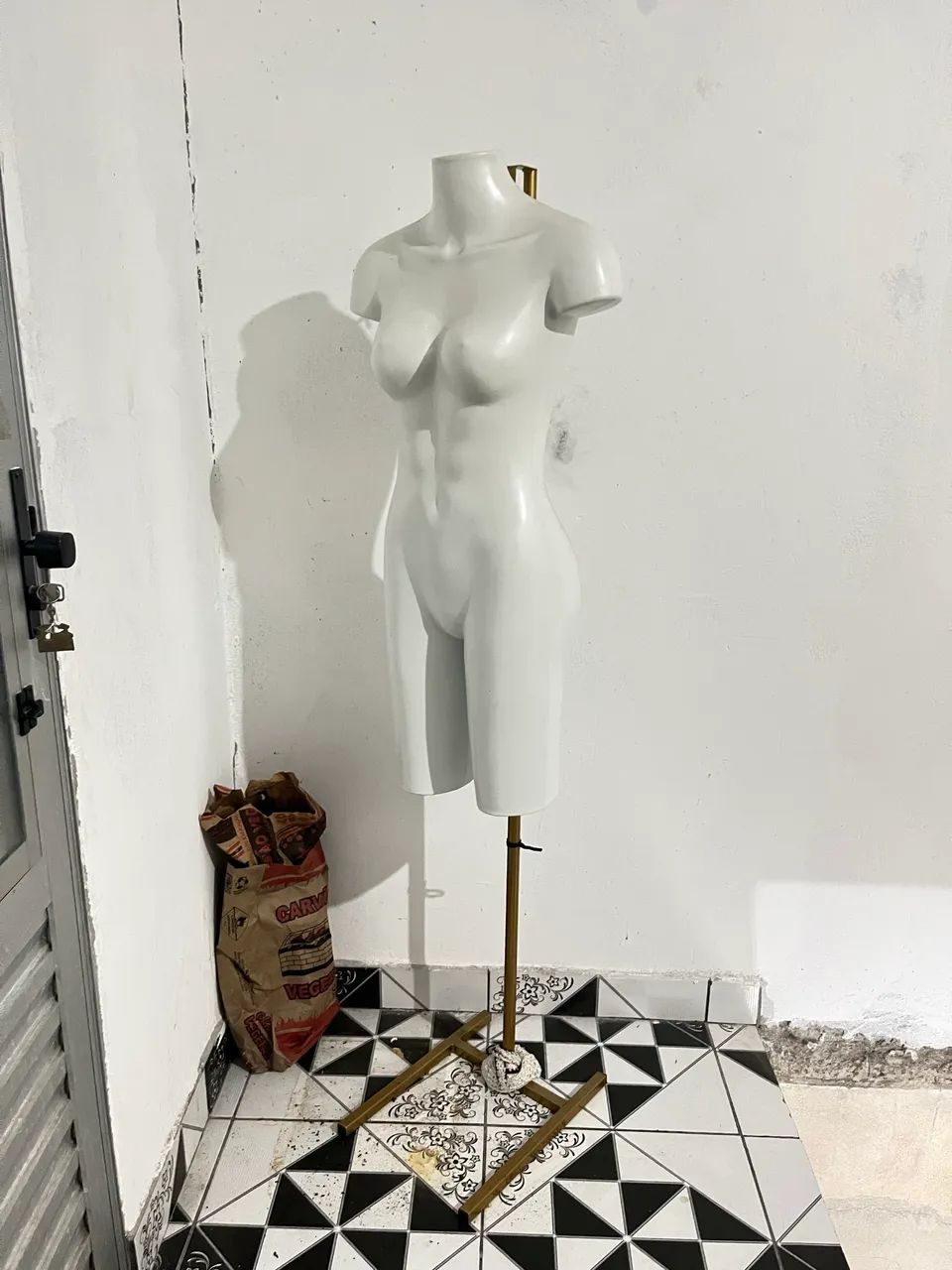 Vendo manequim 