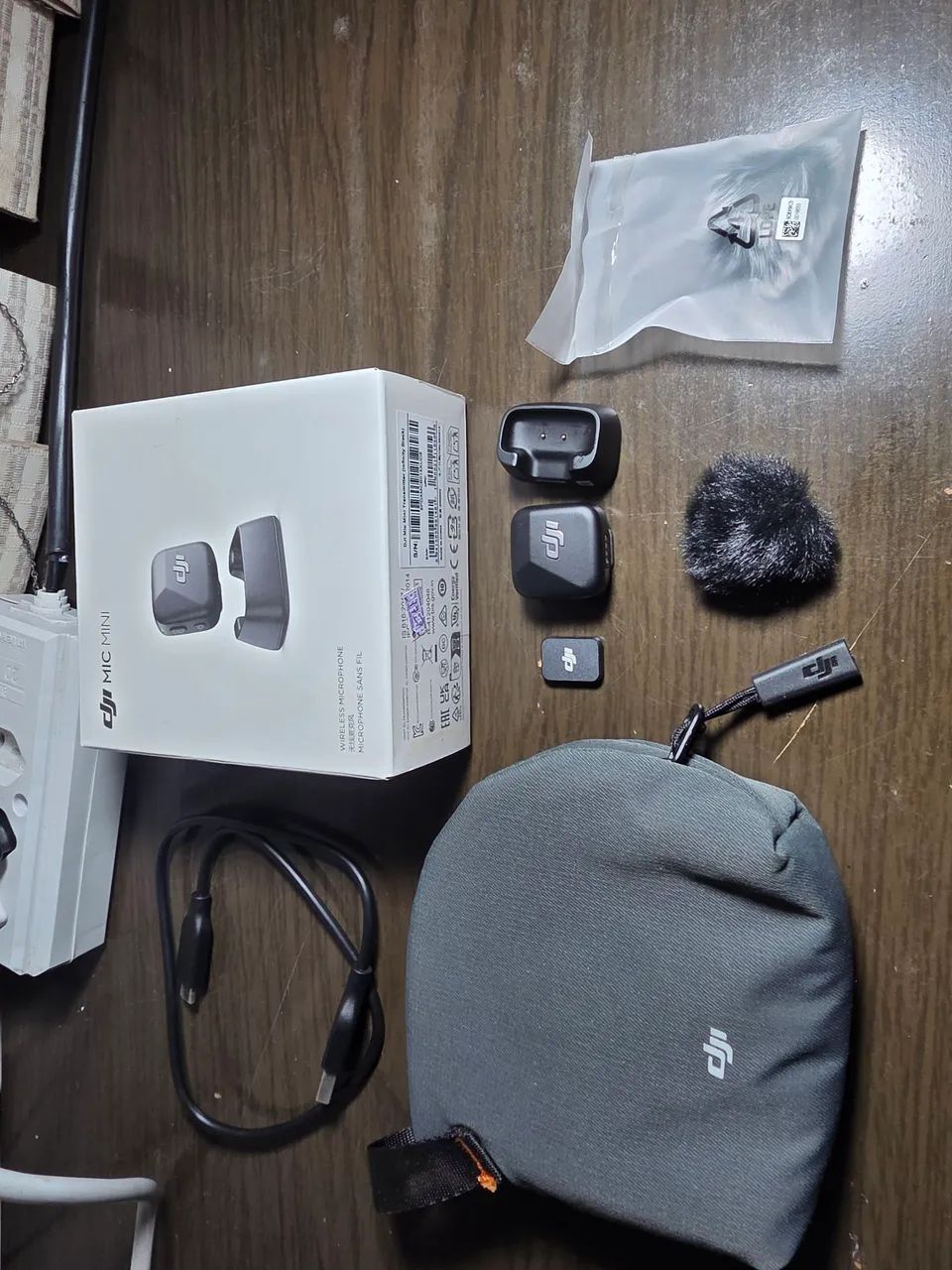 DJI Mic Mini Transmitter Completo na Caixa - Usado 2 Vezes - Foto 4
