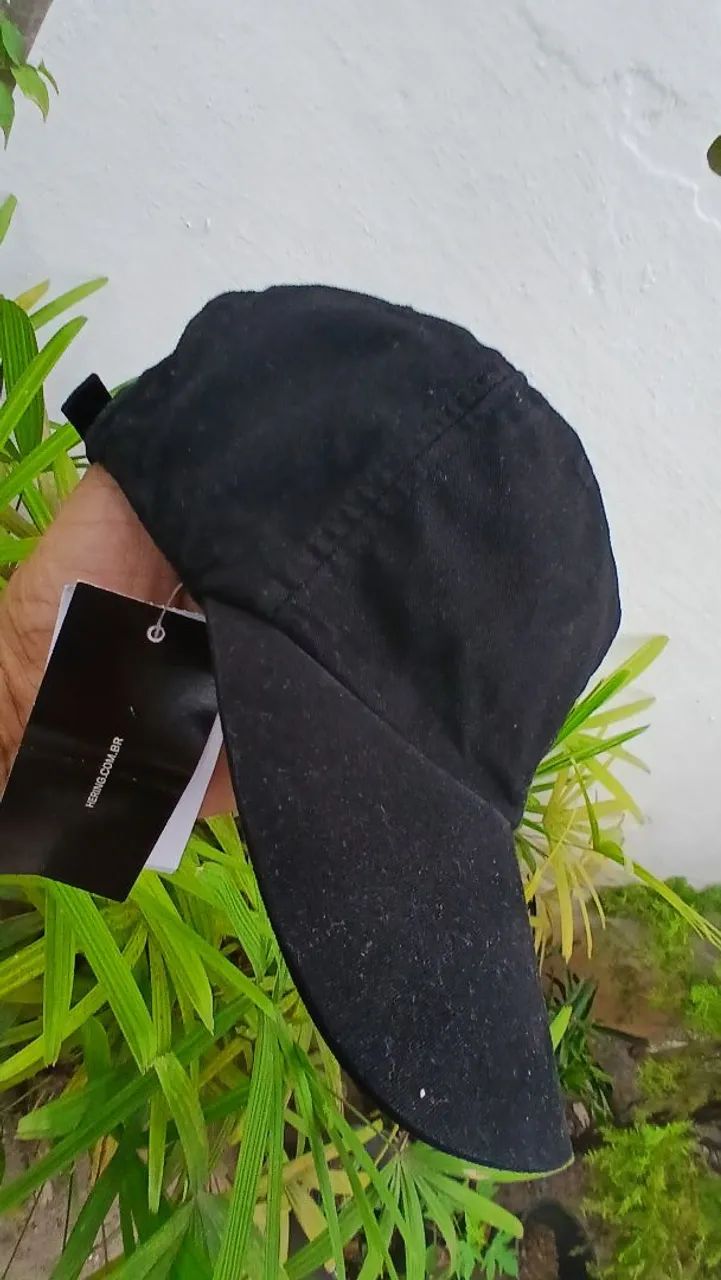 BONÉ HERING PRETO