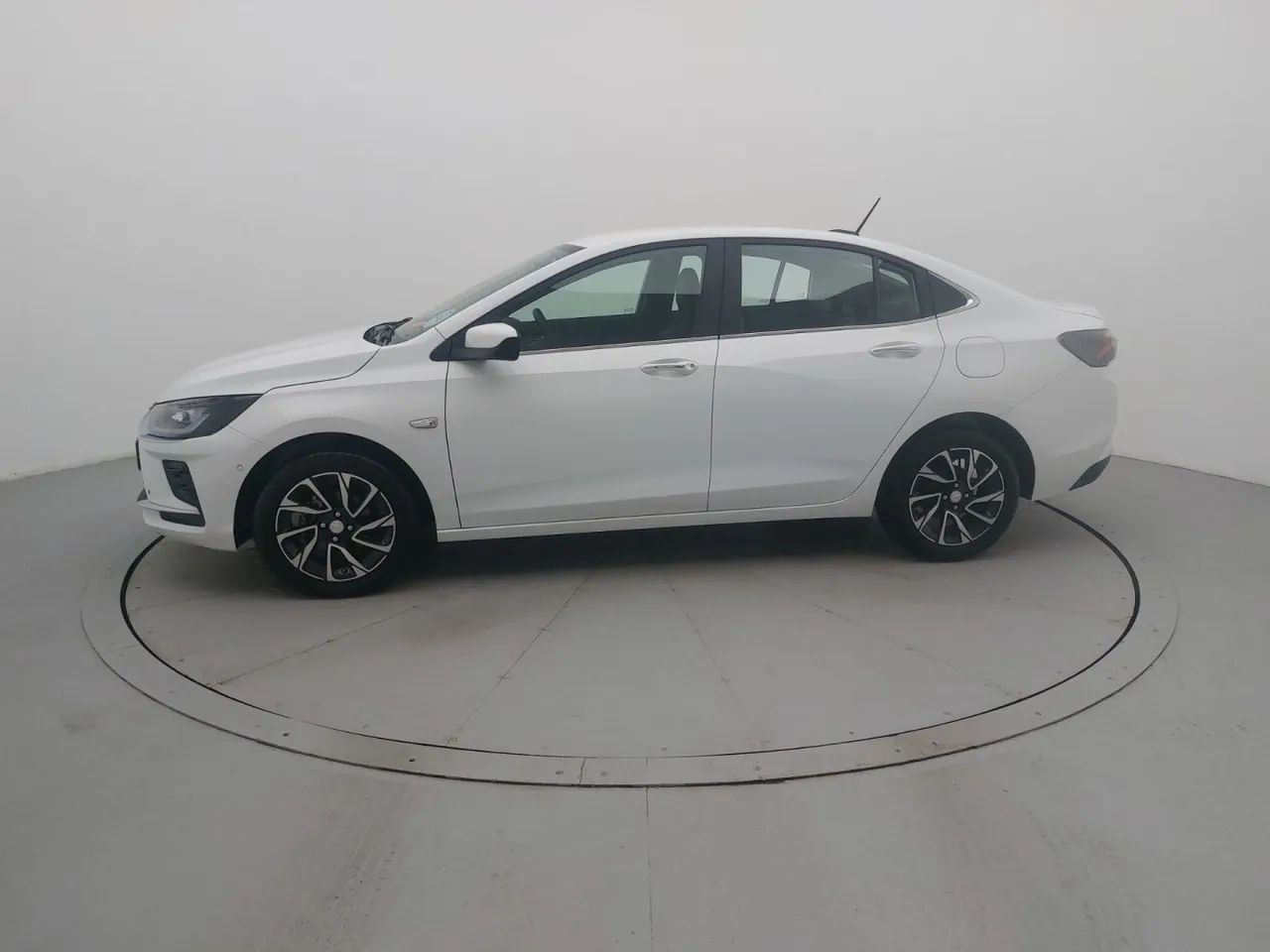 Chevrolet Onix Sedan Plus Premier 1.0 12V TB Flex Aut. 4P, foto 2 de 18
