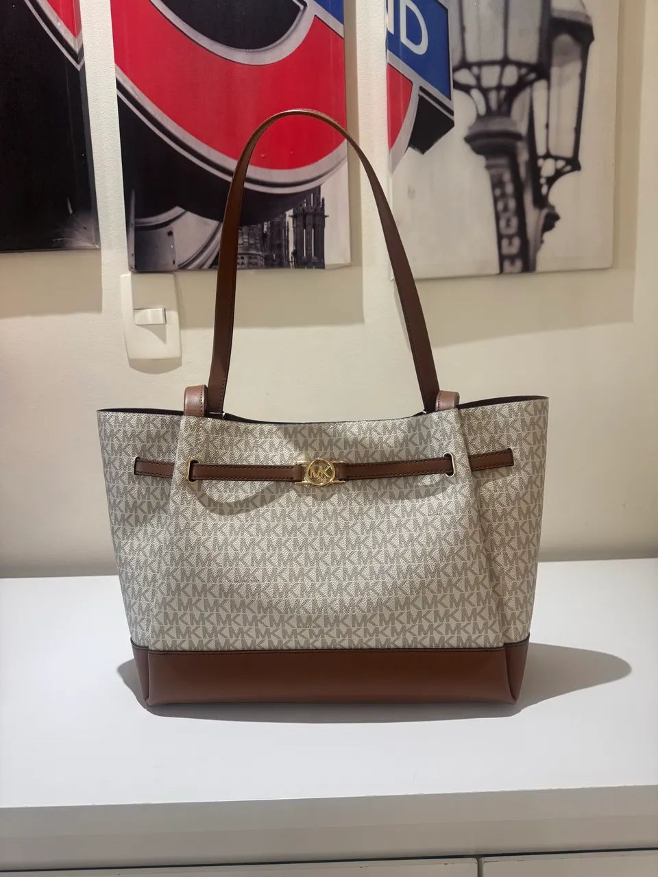 Bolsa grife Michael Kors Original R$ 800,00