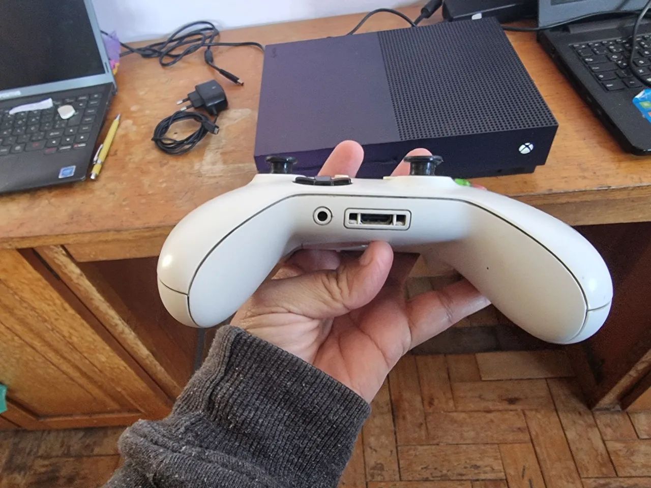 XBOX ONE S DE 1 TERÁ  - Foto 3
