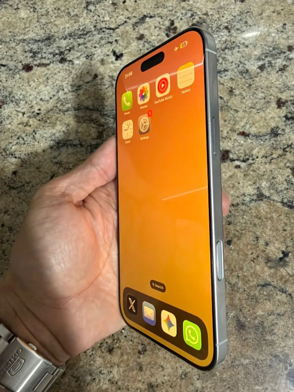 iPhone 16 Pro Max - 256GB - Foto 5