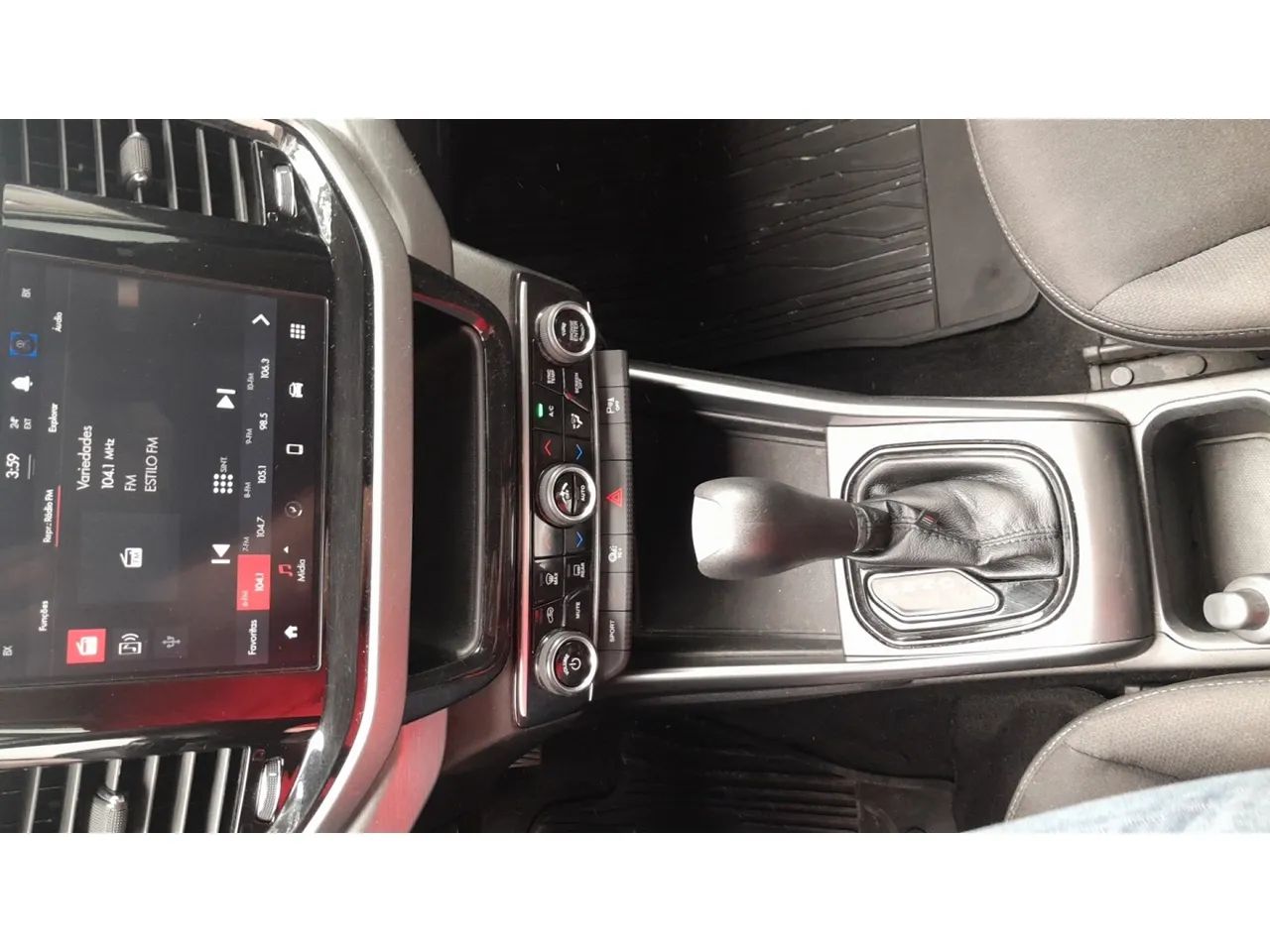 Fiat Toro Freedom 1.3 T270 4x2 Flex Aut., foto 13 de 16