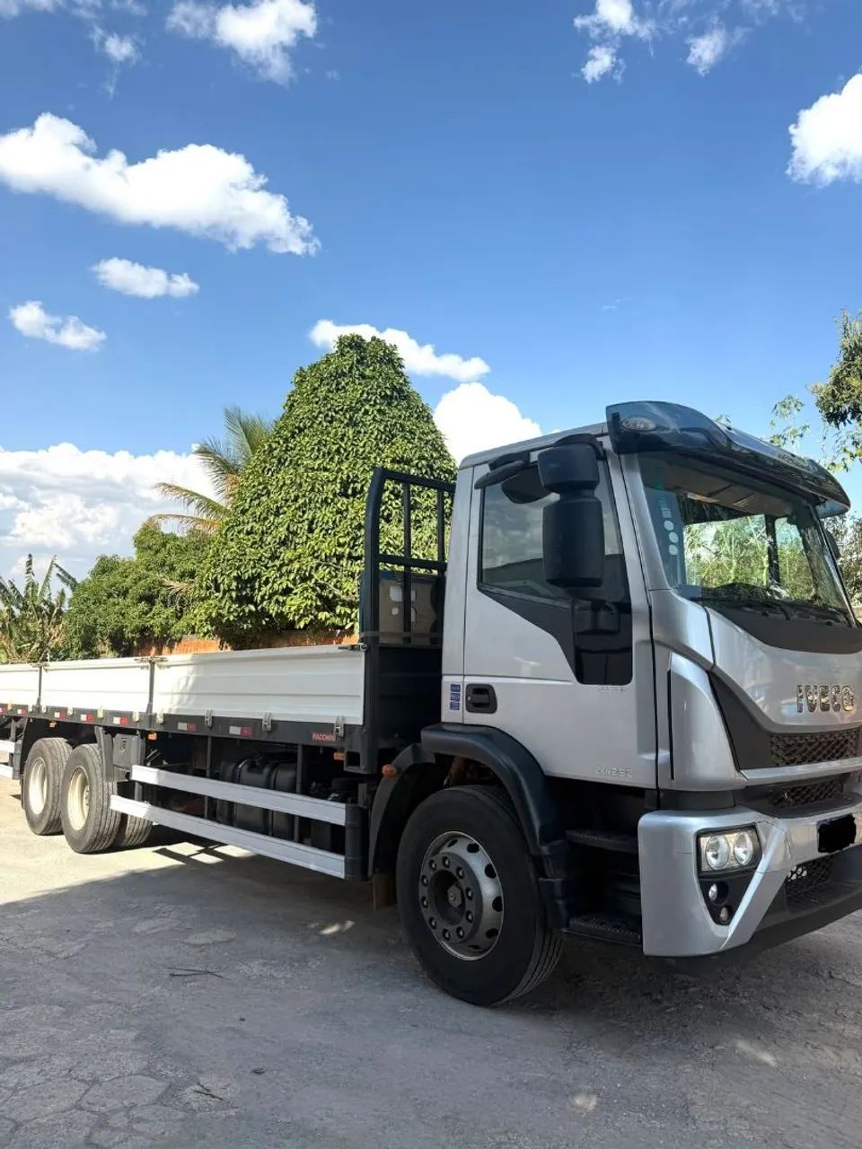 Caminhao Iveco tector 24-280  - Foto 5