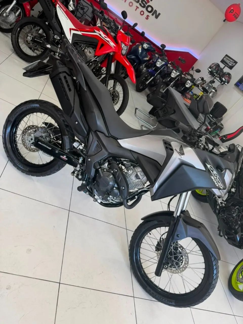XRE Sahara 300 ABS - Foto 3