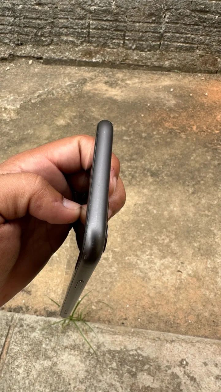 Vende-se iPhone 11 64G  - Foto 4