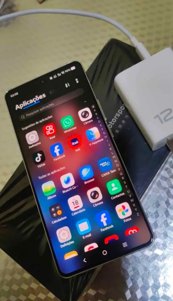 Vivo iQoo 12  - Foto 3