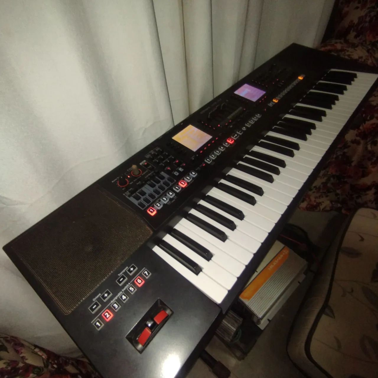 Teclado Roland EA7 top - Foto 2