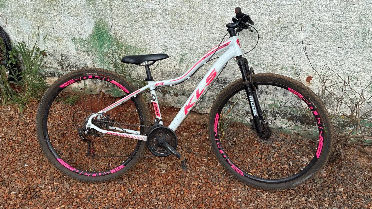Bicicleta aro 29 KLS Sport Gold