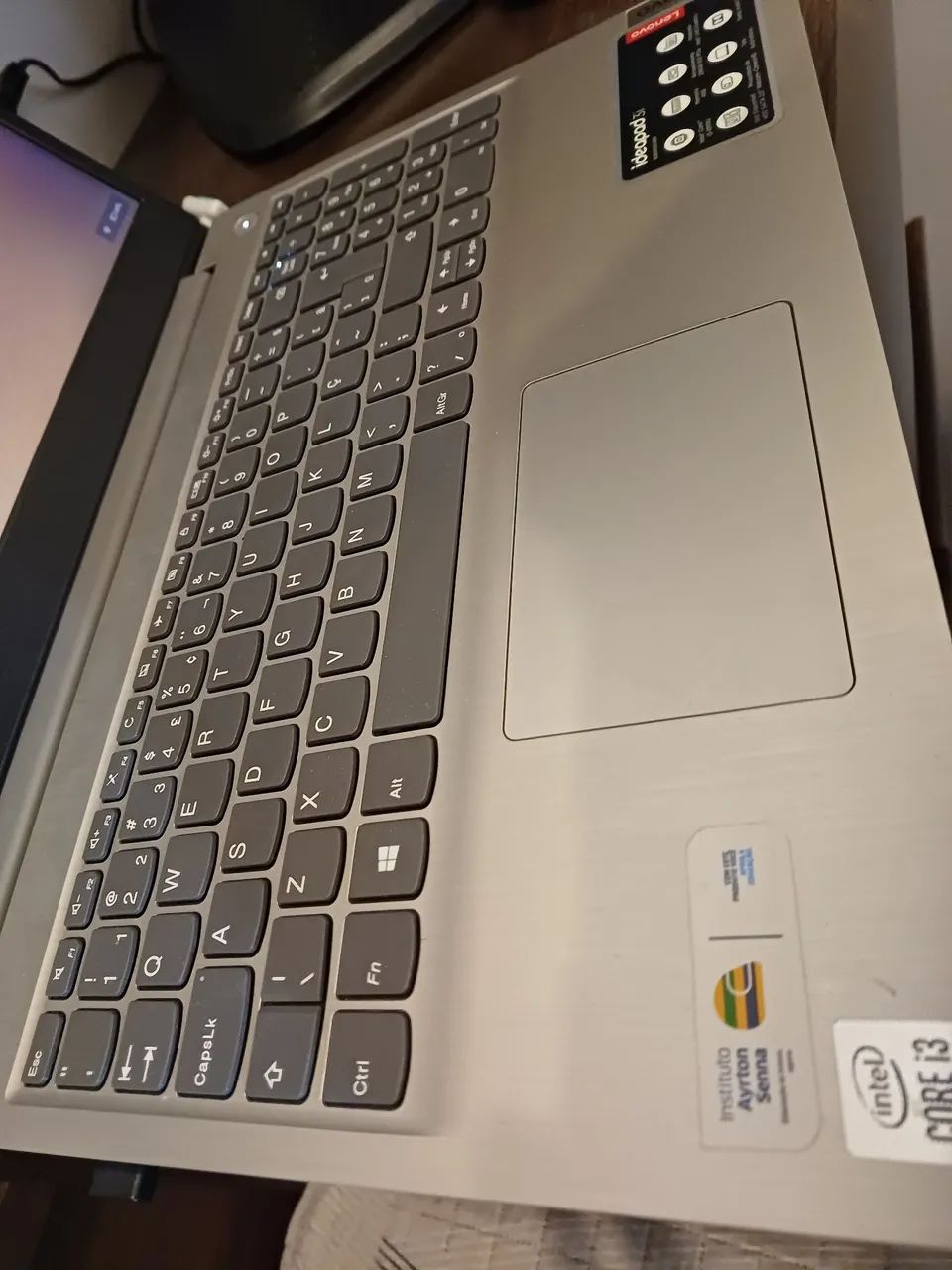 NOTBOOK LENOVO - Foto 4