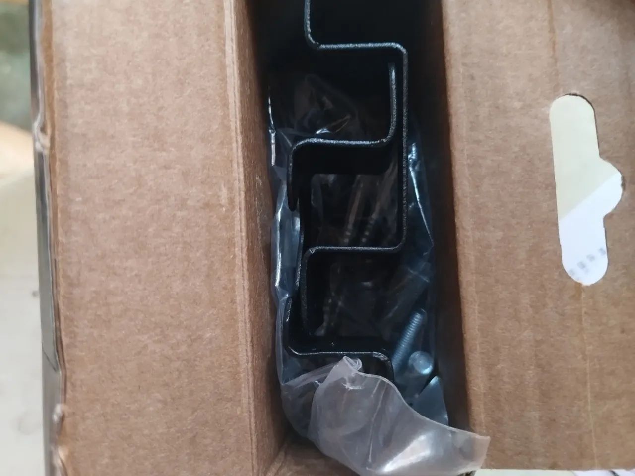 Suporte para TV de até 84 polegadas  - Foto 2