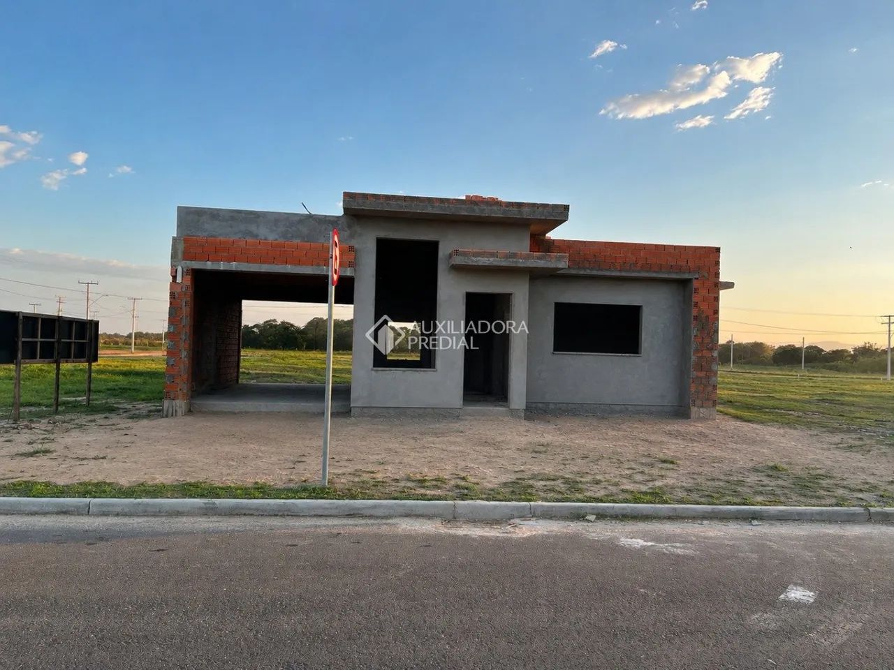 Casa Nova no Bairro Campo da Aviação - Foto 5
