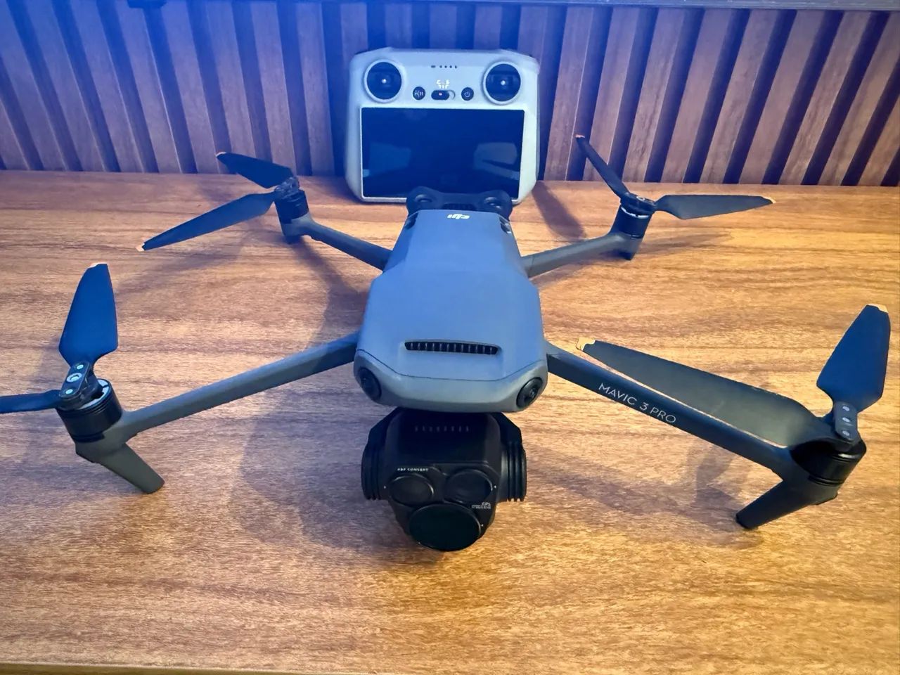 DRONE DJI MAVIC 3 PRO FLY MORE COMBO