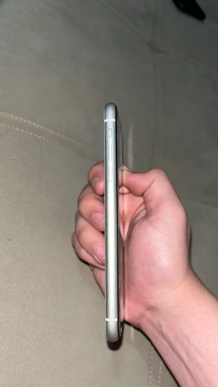 IPHONE 11 128GB BRANCO  - Foto 2
