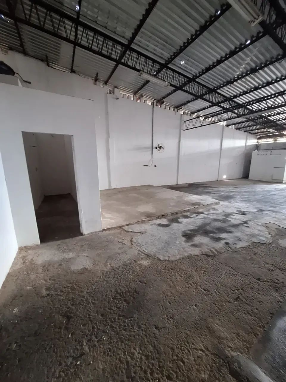 Alugo Galpão na Bela Vista com 456 metros² - Foto 3