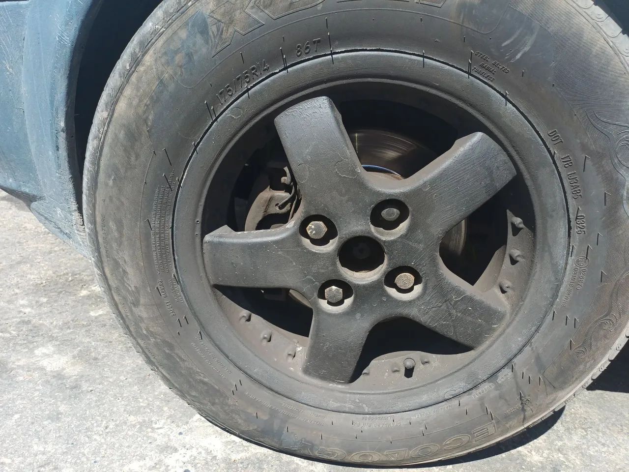 Aro 14 ford  - Foto 2