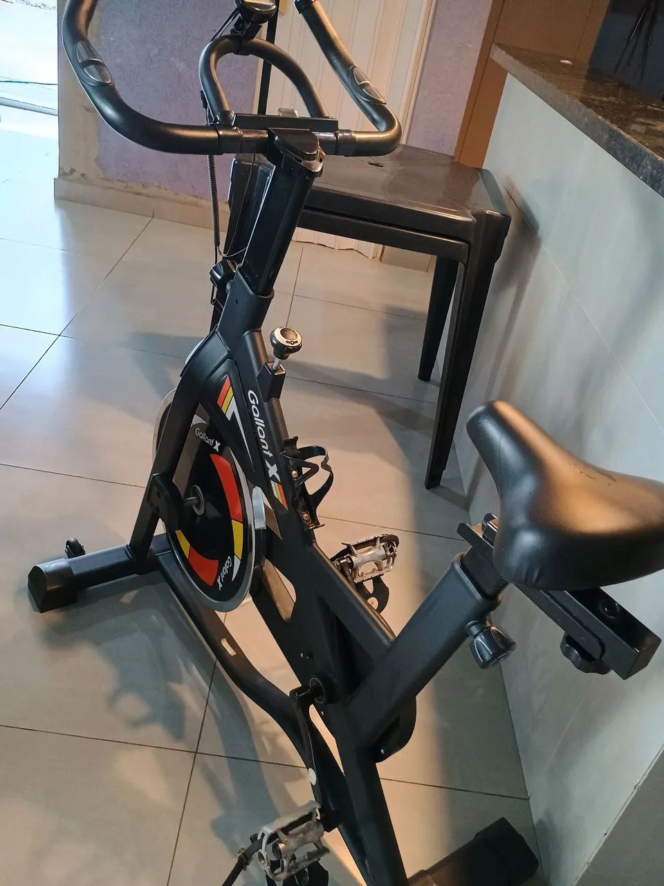 Bicicleta ergométrica GALLANT X SPINNING em perfeito estado - Foto 2