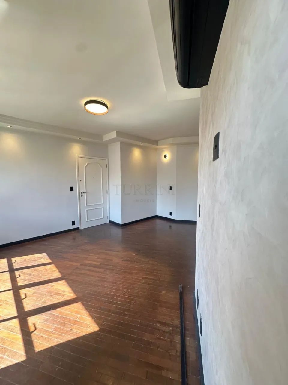 Apartamento á venda no Edifício Jequitibá ? Bauru