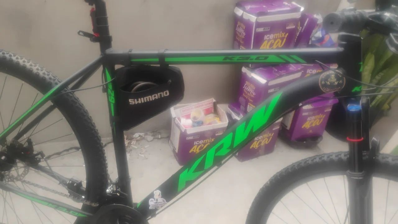 Vende-se bicicleta aro 29  - Foto 2