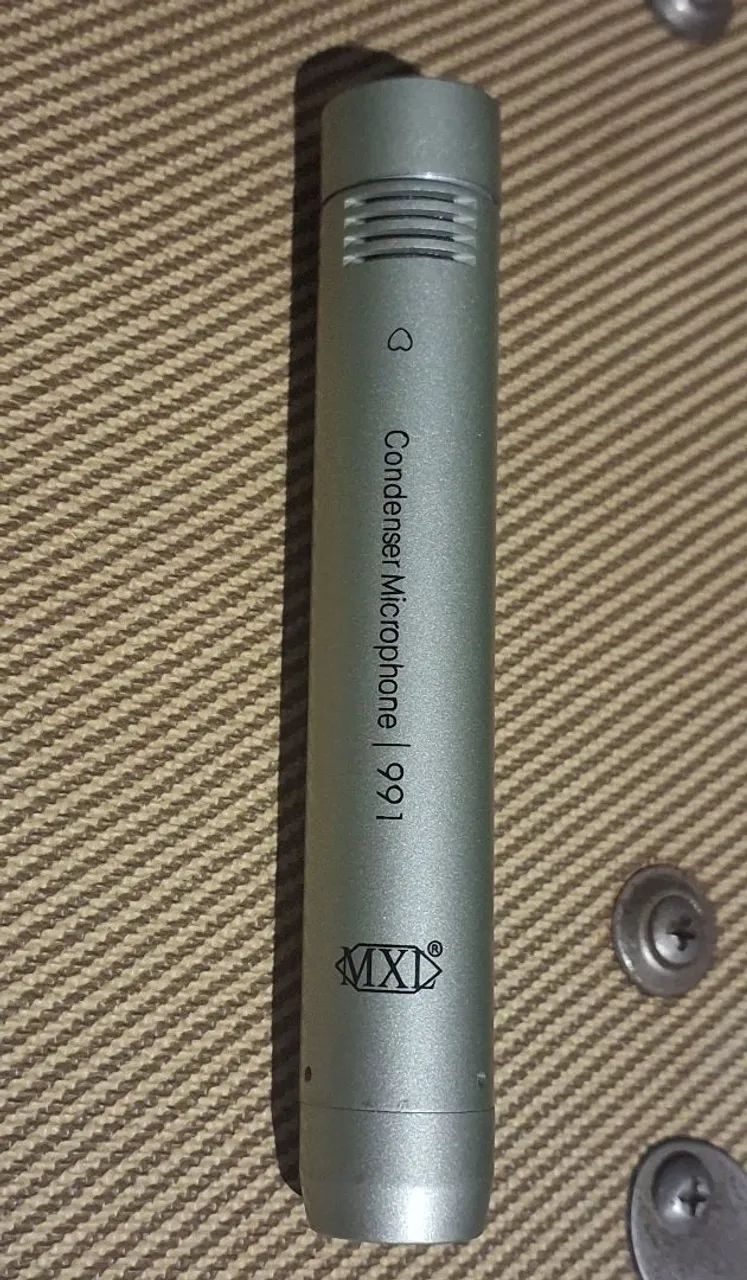 MXL 991 Condenser Microphone